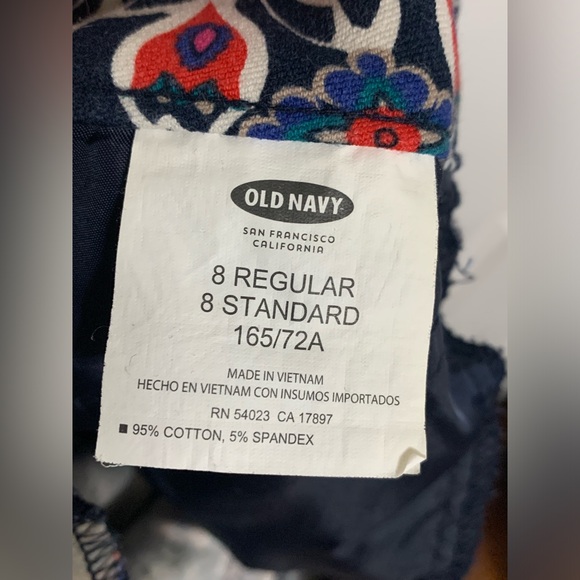 🎀3/$35 Old Navy pants🎀 - Picture 5 of 5